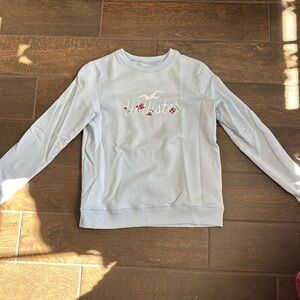 hollister crewneck!!